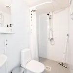 Forenom Otaniemi Hostel *