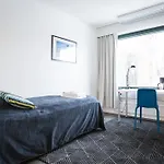 Forenom Otaniemi Hostel *