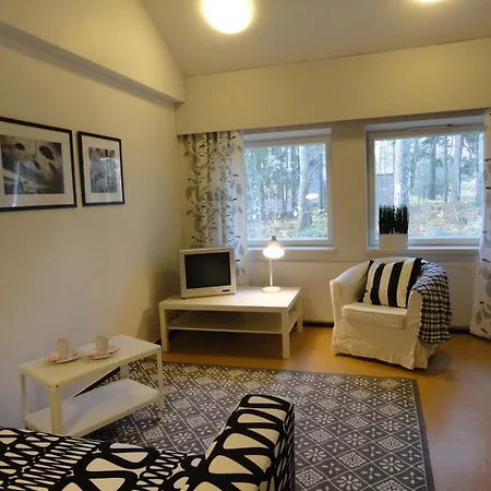 埃斯波奥塔涅米奥卢弗里农旅馆 艾斯堡