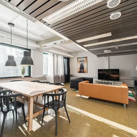 旅馆 埃斯波奥塔涅米奥卢弗里农旅馆 艾斯堡