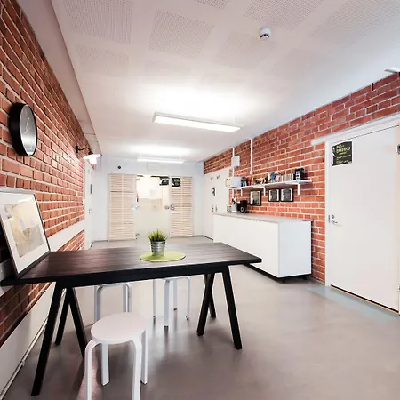 埃斯波奥塔涅米奥卢弗里农旅馆