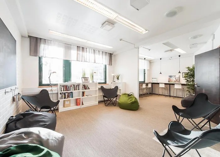 Forenom Otaniemi Hostelli