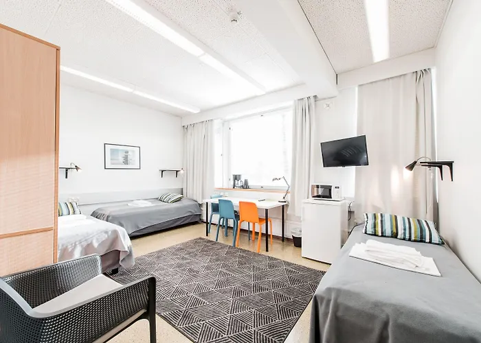 Forenom Otaniemi Hostelli *