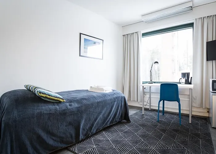 Forenom Otaniemi Hostel *