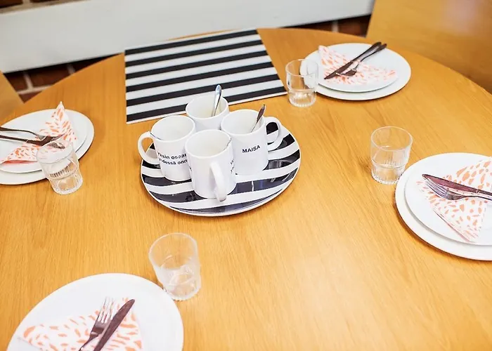 فورينوم هوستيل إيسبو أوتانيمي إسبو